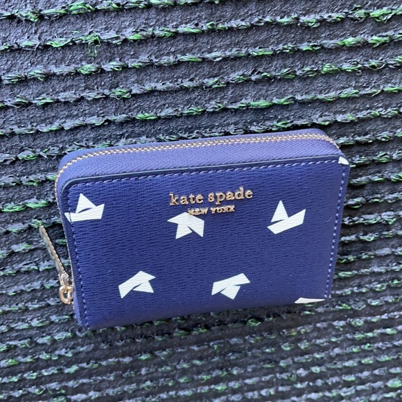Kate Spade spencer paper boats zip cardholder - Picture 4 of 16